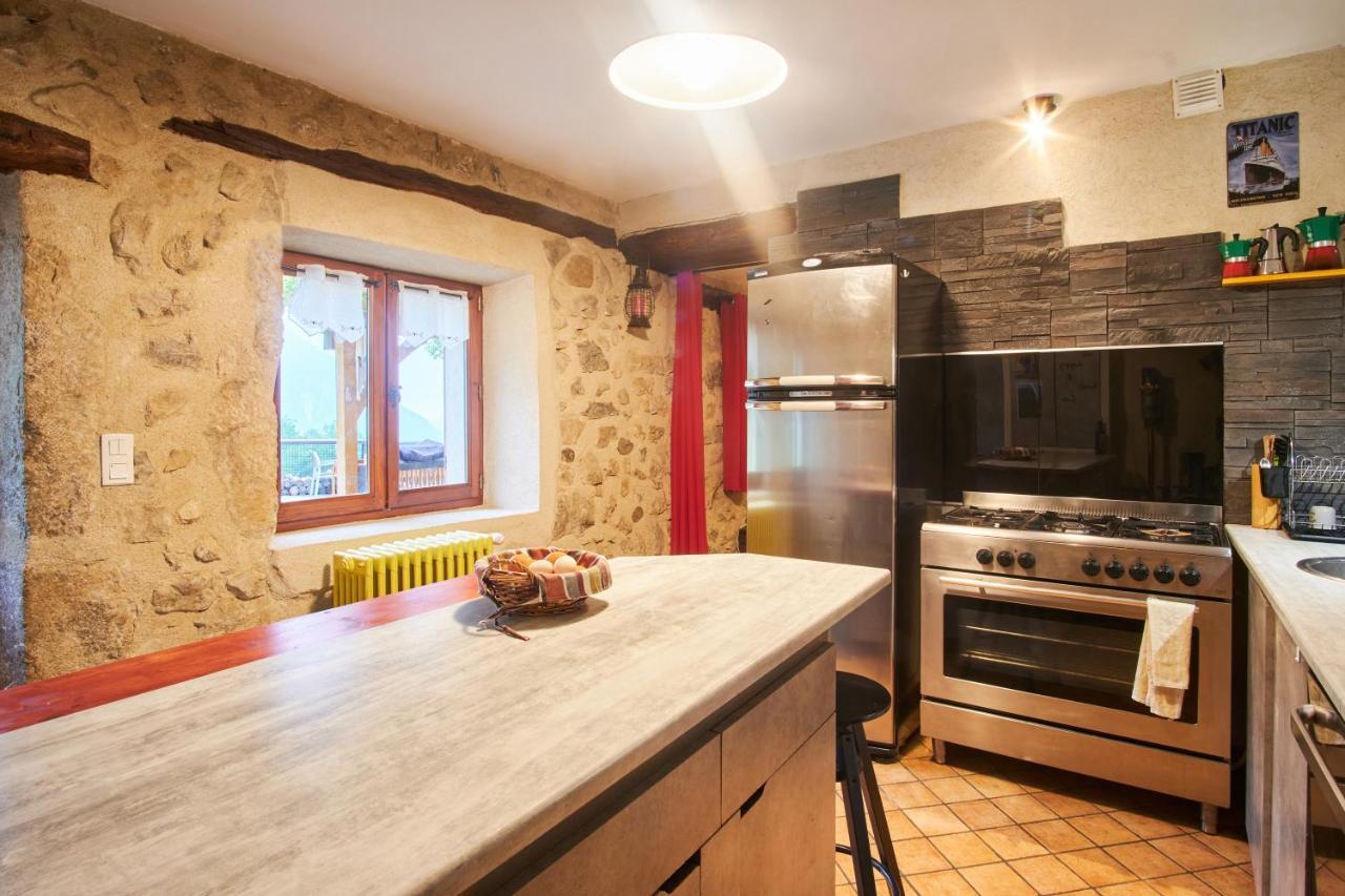Maison De Pierre Holiday home *